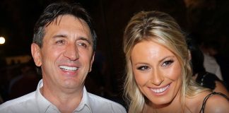 SLAVLJE KOD DAJANE PAUNOVIĆ I ŽIKE JAKŠIĆA: Voditeljka se oglasila i podelila sliku iz porodičnog doma: Ne krije sreću, prin0va SLAVLJE KOD DAJANE PAUNOVIĆ I ŽIKE JAKŠIĆA: Voditeljka se oglasila i podelila sliku iz porodičnog doma: Ne krije sreću, prin0va - featured image