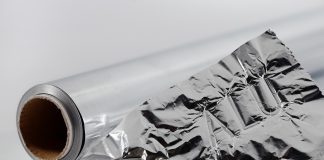 Trik s folijom o kojem svi pričaju: Rješava vlagu, žohare i neugodne mirise Trik s folijom o kojem svi pričaju: Rješava vlagu, žohare i neugodne mirise - featured image