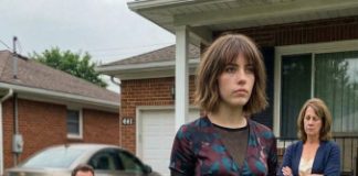 Moj otac me izbacio iz kuće kada je saznao da sam trudna, a da nikada nije znao pravu istinu. Petnaest godina kasnije, moja porodica je došla da posjeti mene i mog sina… a ono što su vidjeli ostavilo ih je blijedima i bez riječi. Moj otac me izbacio iz kuće kada je saznao da sam trudna, a da nikada nije znao pravu istinu. Petnaest godina kasnije, moja porodica je došla da posjeti mene i mog sina… a ono što su vidjeli ostavilo ih je blijedima i bez riječi. - featured image