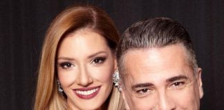 PRVE FOTOGRAFIJE DECE JOVANE I ŽELJKA JOKSIMOVIĆA: Kosta je već veliki dečak, a tek kad vidite bliznakinje Anu i Srnu PRVE FOTOGRAFIJE DECE JOVANE I ŽELJKA JOKSIMOVIĆA: Kosta je već veliki dečak, a tek kad vidite bliznakinje Anu i Srnu - featured image