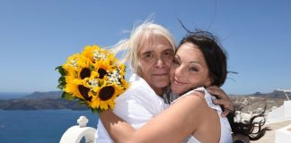 “PRVO NIJE IZLAZILA IZ STANA, A SADA RADI U PRODAVNICI” Komšija progovorio o udovici Bore Čorbe: Mnogo nam je žao "PRVO NIJE IZLAZILA IZ STANA, A SADA RADI U PRODAVNICI" Komšija progovorio o udovici Bore Čorbe: Mnogo nam je žao - featured image