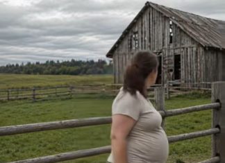 Otišla sam u našu kuću na selu u tajnosti, bez da sam rekla mužu, da saznam šta on tamo radi: kada sam otvorila vrata, preplavila me je pravi užas Otišla sam u našu kuću na selu u tajnosti, bez da sam rekla mužu, da saznam šta on tamo radi: kada sam otvorila vrata, preplavila me je pravi užas - featured image