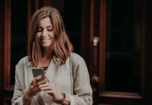 Šta znači ako se osoba hvalisa objavama na društvenim mrežama, prema psihologiji Šta znači ako se osoba hvalisa objavama na društvenim mrežama, prema psihologiji - featured image