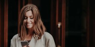 Šta znači ako se osoba hvalisa objavama na društvenim mrežama, prema psihologiji Šta znači ako se osoba hvalisa objavama na društvenim mrežama, prema psihologiji - featured image