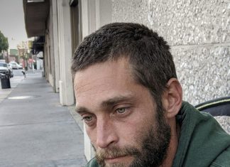Udala sam se za beskućnika iz inata roditeljima — ali ono što sam zatekla kod kuće mjesec dana kasnije ostavilo me bez riječi Udala sam se za beskućnika iz inata roditeljima — ali ono što sam zatekla kod kuće mjesec dana kasnije ostavilo me bez riječi - featured image