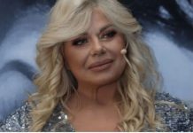 Bila je najveća zvezda devedesetih, a završila je OVAKO: Pogledajte gde živi Zorana Pavić, kuhinja u kojoj sprema hranu sve govori (FOTO) Bila je najveća zvezda devedesetih, a završila je OVAKO: Pogledajte gde živi Zorana Pavić, kuhinja u kojoj sprema hranu sve govori (FOTO) - featured image