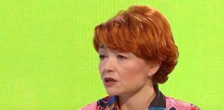 Ove dve voćke sadrže najviše šećera: Dižu insulin u krvi munjevitom brzinom, otkriva dr Veroslava Ove dve voćke sadrže najviše šećera: Dižu insulin u krvi munjevitom brzinom, otkriva dr Veroslava - featured image