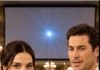 Rekao je to u mikrofon uživo, smiješi se kao da je to šala koju su svi drugi znali. “Možda će te ovo podsjetiti da me više ne izazivaš. ” I za otkucaj srca, s tisuću očiju koje gledaju i kamere koje emitiraju svaku sekundu, svijet se nije slomio – naoštrio se. Rekao je to u mikrofon uživo, smiješi se kao da je to šala koju su svi drugi znali. “Možda će te ovo podsjetiti da me više ne izazivaš. ” I za otkucaj srca, s tisuću očiju koje gledaju i kamere koje emitiraju svaku sekundu, svijet se nije slomio – naoštrio se. - featured image